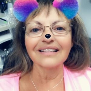 Meet your Posher, Karen